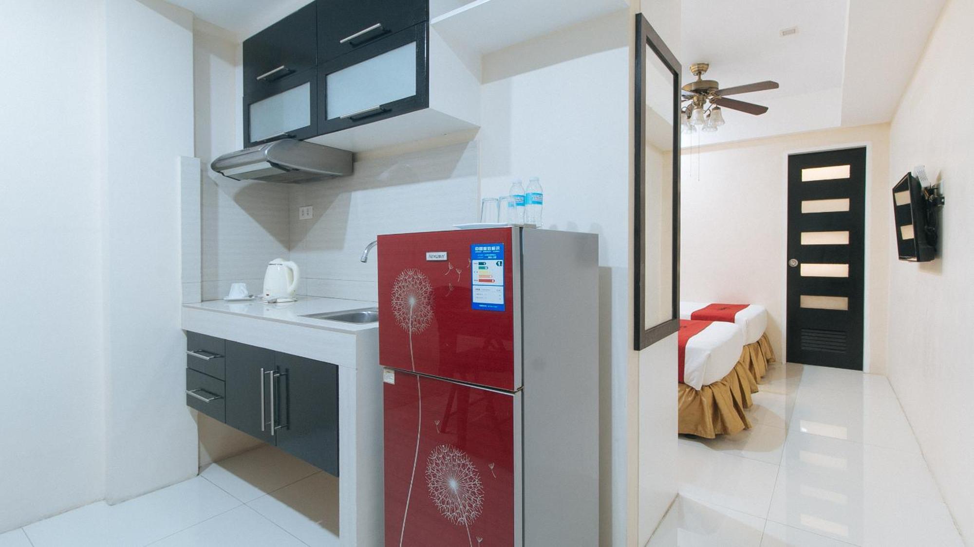 Reddoorz At Grand Apartelle Hernan Cortes Cebu Ngoại thất bức ảnh